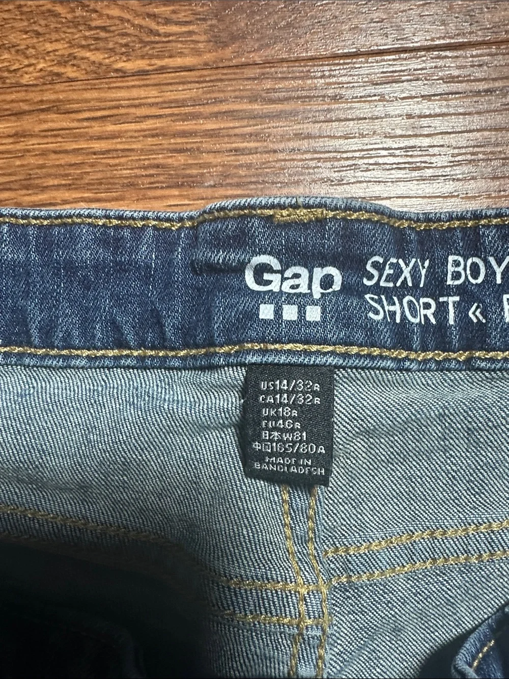Gap Sexy Boyfriend Denim Shorts Women’s 14 Medium Wash Cuffed Stretch